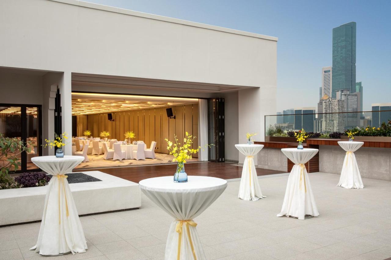ホテル Voco Nanjing Oriental Pearl エクステリア 写真