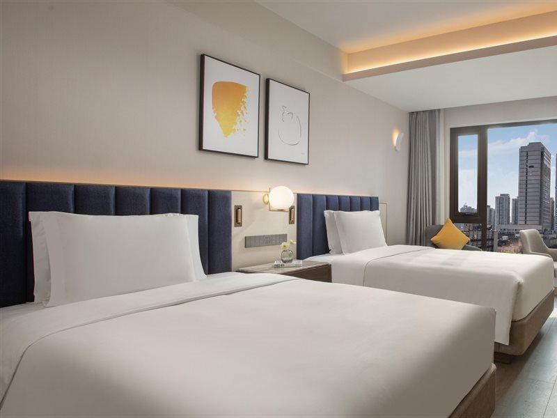 ホテル Voco Nanjing Oriental Pearl エクステリア 写真