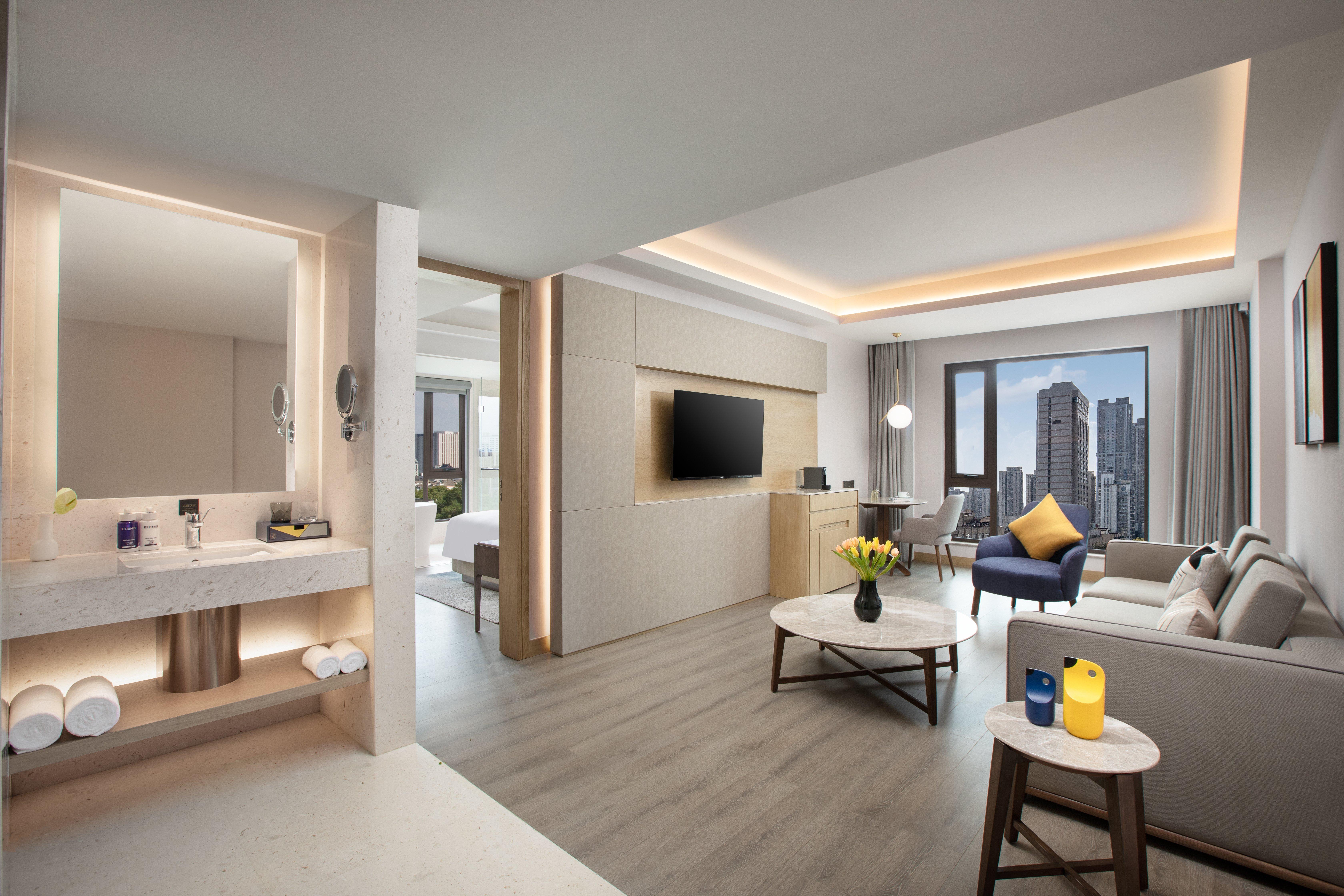 ホテル Voco Nanjing Oriental Pearl エクステリア 写真